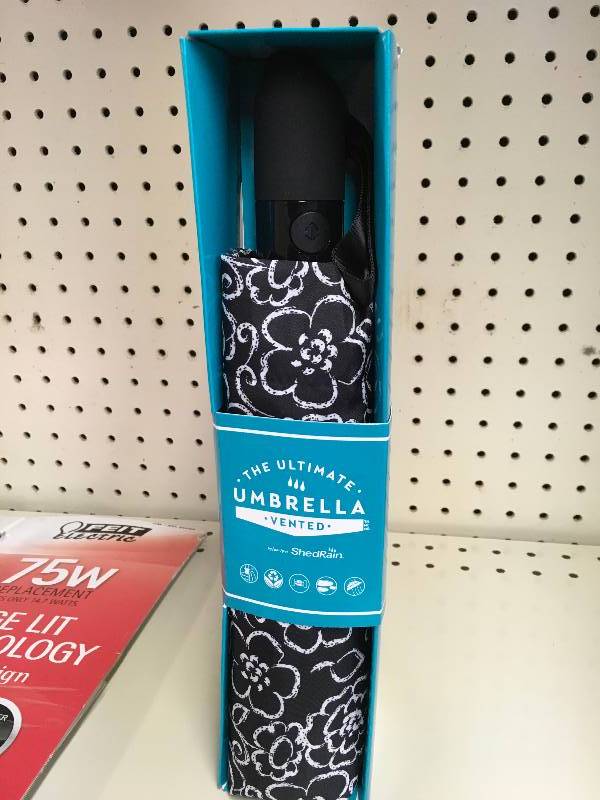 lot 76 image: SHEDRAIN FY18 COMPACT UMBRELLA, MSRP $9.99