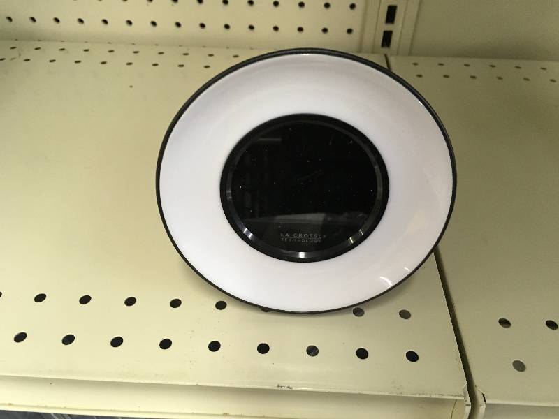 lot 83 image: LA CROSSE MOOD LIGHT, MSRP $24.99