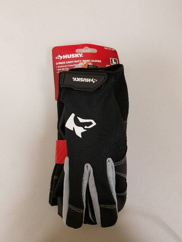 lot 29 image: Tool pouch bundle