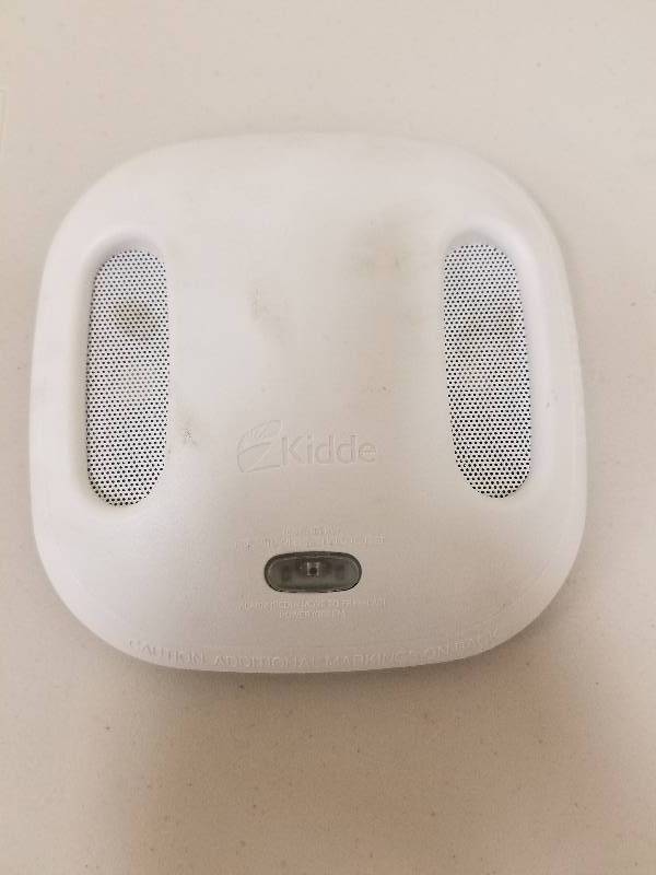 lot 47 image: Kidde 2-in-1 Battery Operated Wireless-Interconnected Combination Smoke and Carbon Monoxide Alarm with Voice