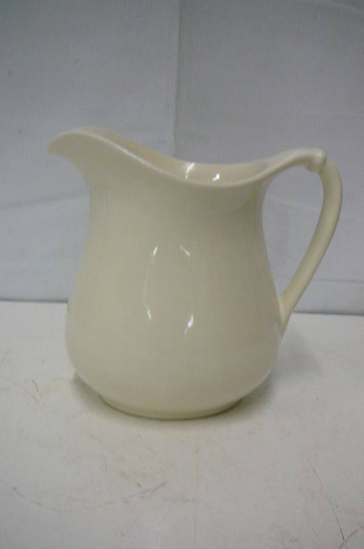 lot 6 image: Vintage  Pitcher 8 12