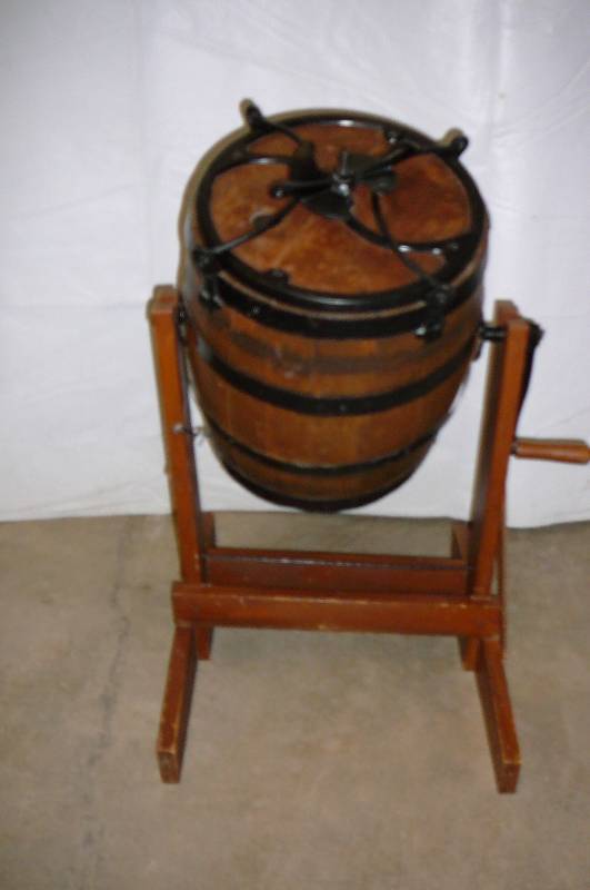 lot 37 image: Antique Butter Churn ACME Bail Churns #95