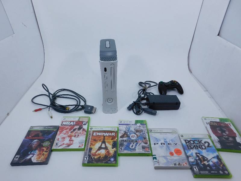 lot 10 image: XBOX 360 and Games