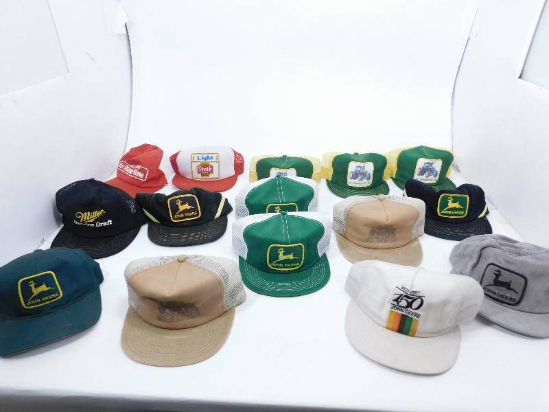 lot 48 image: Lot of Vintage Baseball Cap