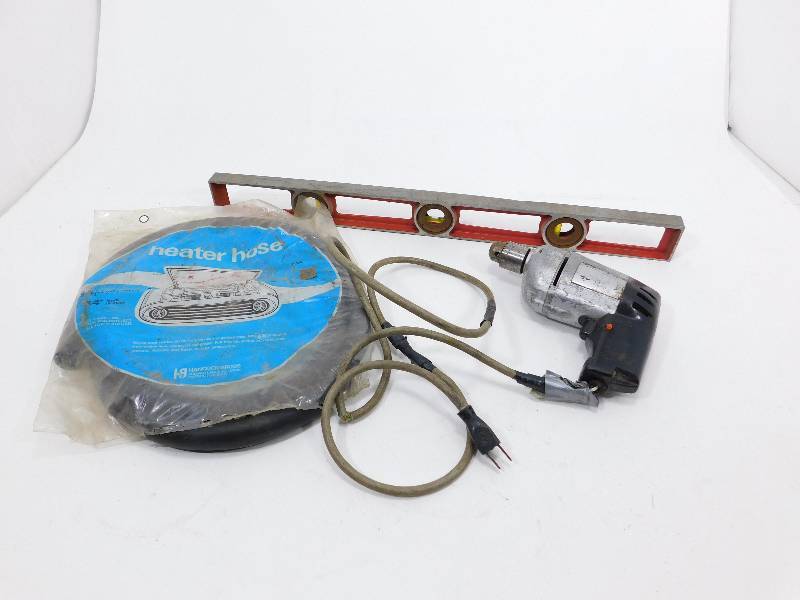 lot 103 image: Vintage Tools