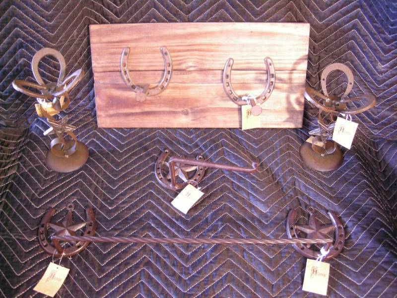 Horseshoe Dcor