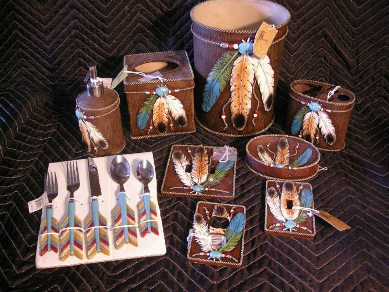 Feathers Home Dcor