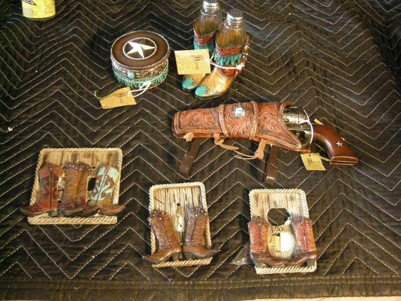 Western Dcor