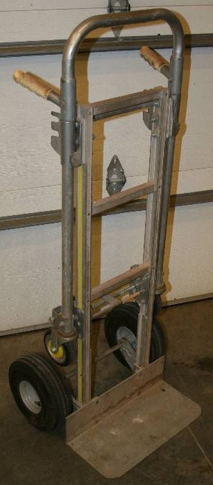 lot 14 image: Hand Cart