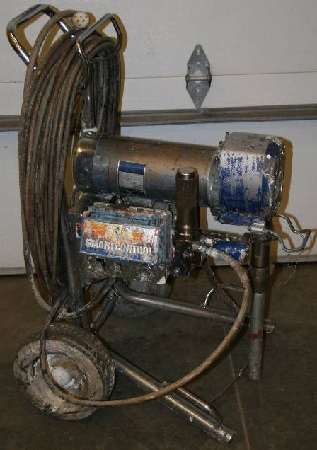 lot 43 image: Paint Sprayer