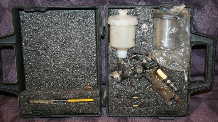 lot 54 image: Gravity Fed Sprayer