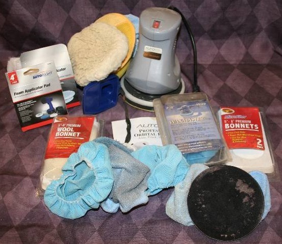 lot 61 image: BufferPolisher and Accessories