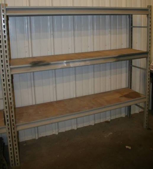 lot 112 image: Heavy Duty Shelving Unit