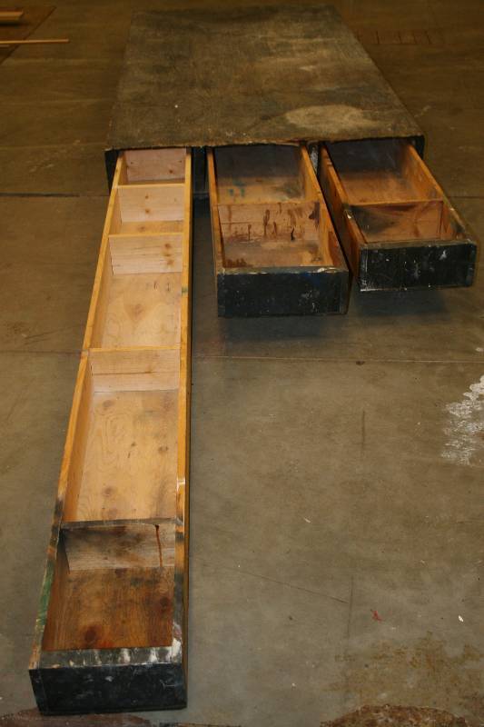 lot 114 image: Truck Storage Box