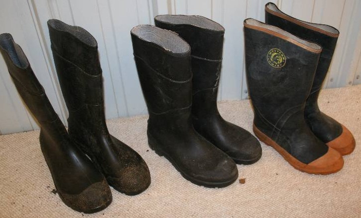 lot 129 image: Rubber Boots