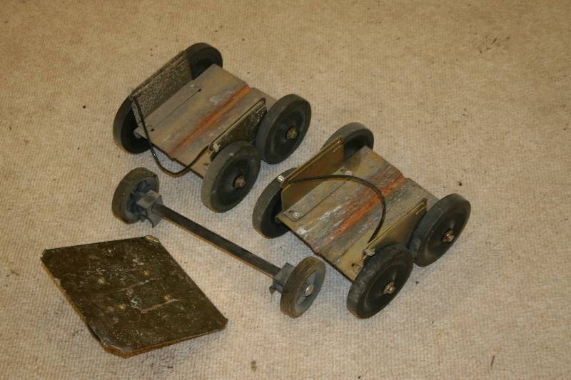 lot 146 image: Snow Mobile Dollies