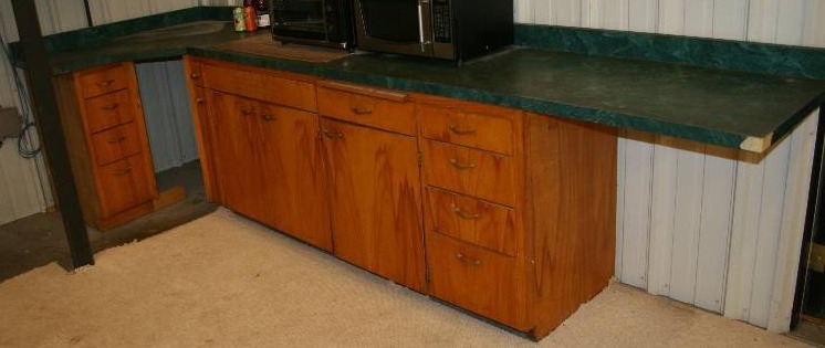 lot 152 image: Cabinets and Countertop