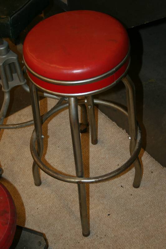 lot 153 image: Garage Seating