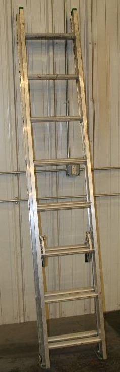 lot 156 image: 16 Extension Ladder