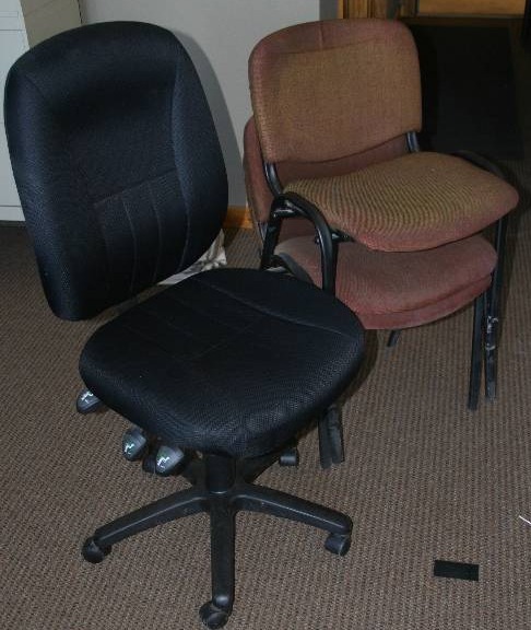 lot 204 image: Chairs