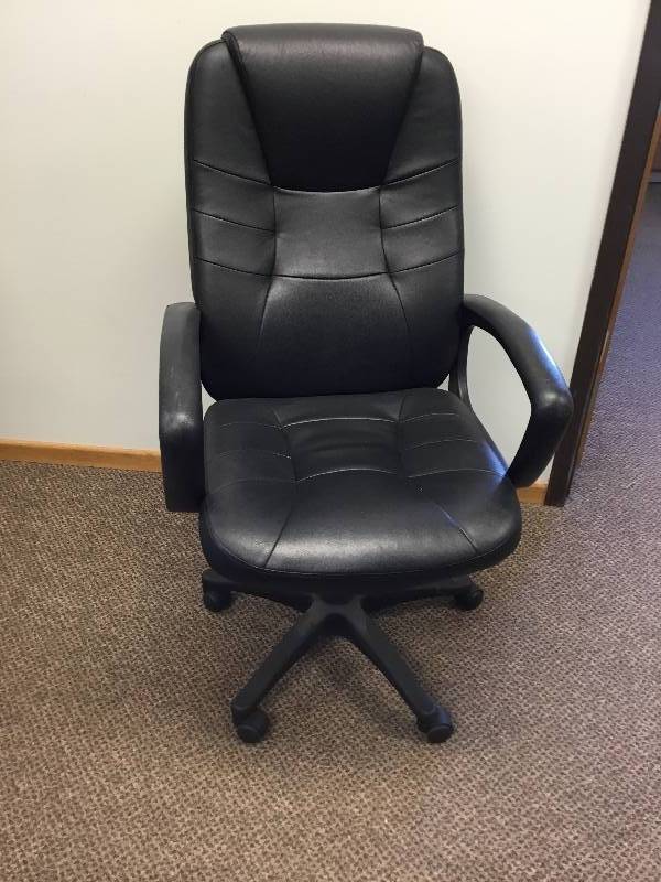 Black Office Chair - Used