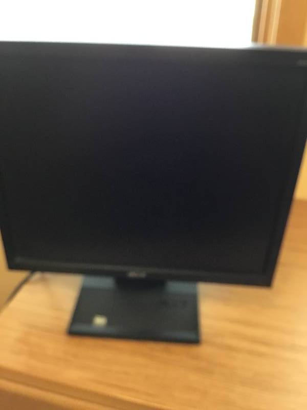 Acer Computer Monitor 17 inch