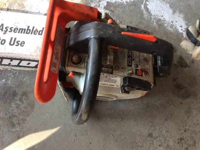 lot 24 image: Echo CS-300 Compact Chainsaw - virtually new