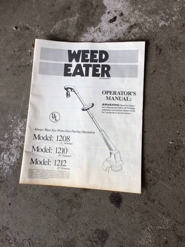 lot 29 image: Weed Eater Electric Trimmer - Ready To Use