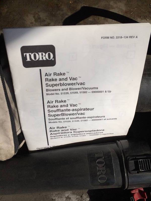lot 30 image: Toro Electric Blower and Yard Vac