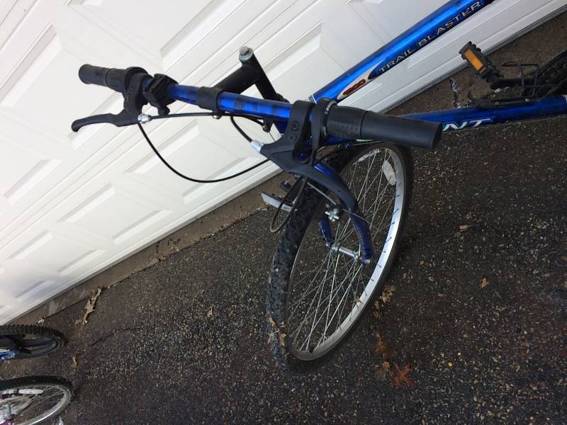 lot 78 image: Kent 16 Speed Boys Bike - Nice condition & Includes Rear Storage Rack