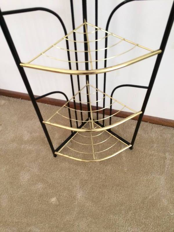 lot 92 image: Black & Brass Tone Glass Corner Etagere