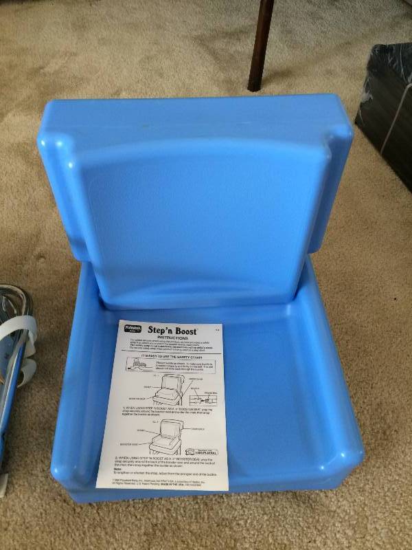 lot 111 image: 2 Booster Chairs in Good Condition - Ready to Use