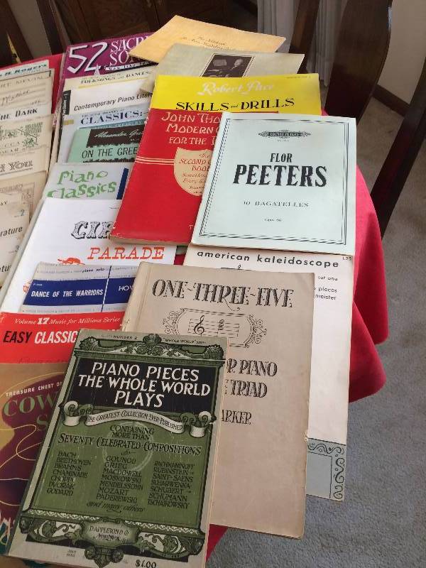 lot 114 image: Large Lot Of Antique Sheet Music In Excellent Condition