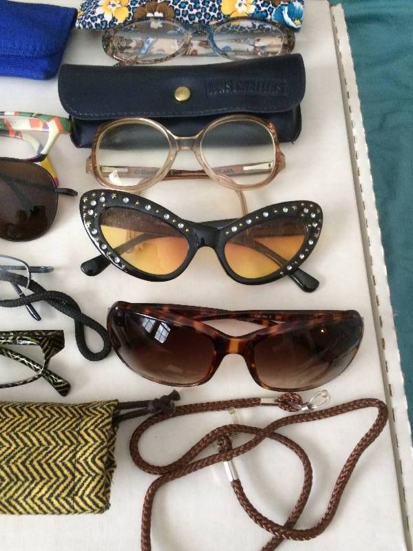 lot 151 image: Assorted Vintage Glasses & Sunglasses