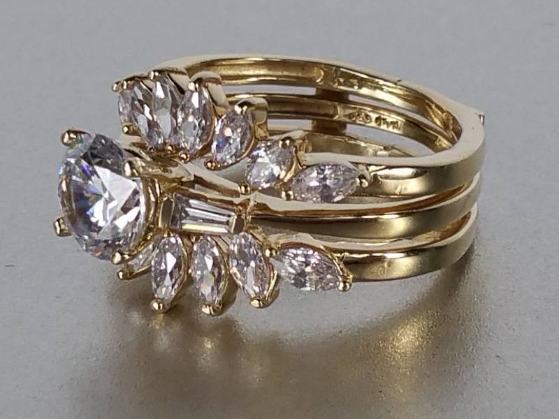 lot 21 image: 2 ct White Sapphire Ring in 14k Gold - $2900 Retail