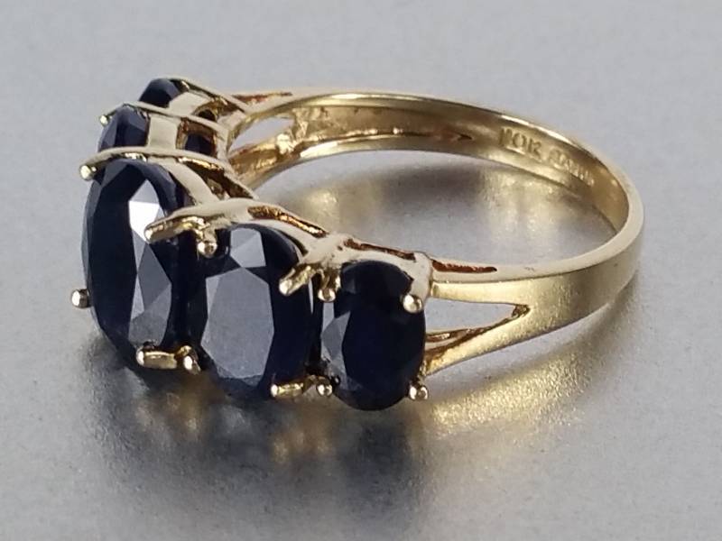 lot 45 image: 3 ct Sapphire Ring in 10k Gold - $2300 Retail
