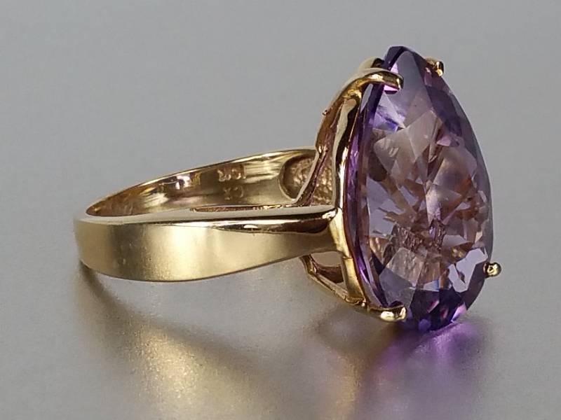 lot 65 image: 11 ct Purple Sapphire Ring in Gold - $2400 Retail