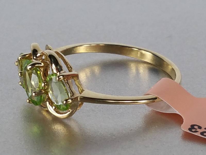 lot 15C image: Genuine Peridot Ring in 10k Gold