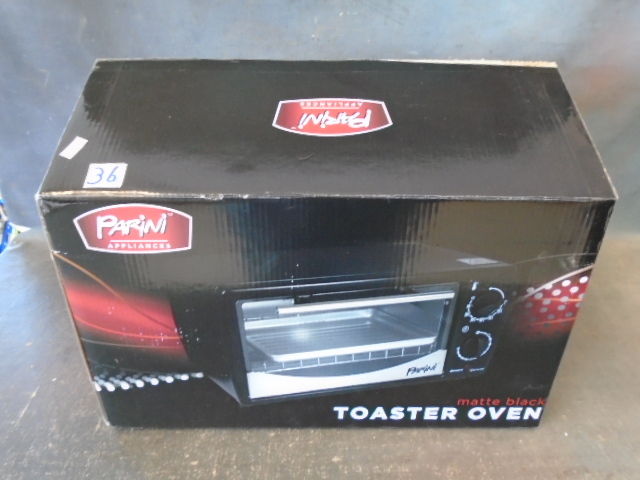 lot 36 image: Toaster Oven