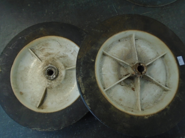 lot 62 image: Lawnmower Wheels and Metal Bucket