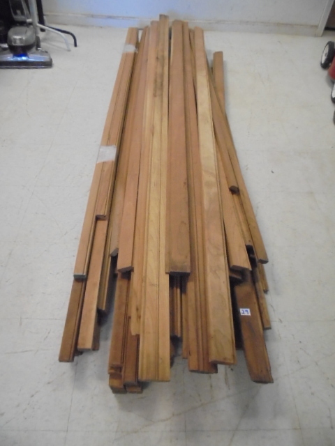 lot 29 image: Wood Trim
