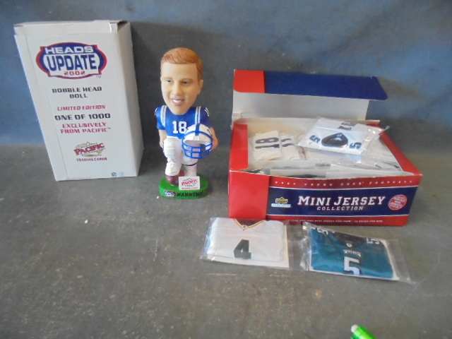 lot 51 image: Mini-Jerseys and Bobble Head