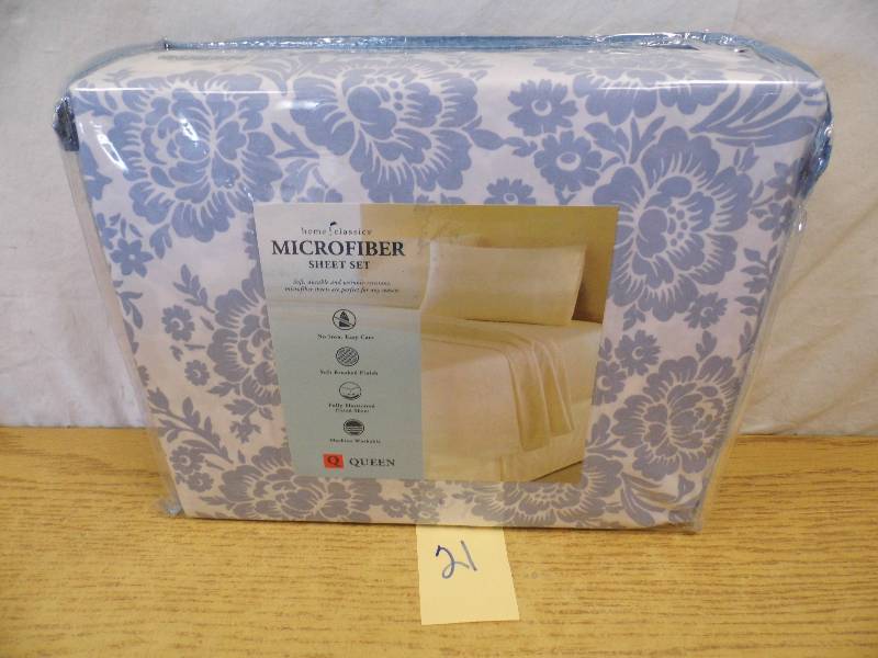 lot 21 image: Home Classic Microfiber Sheet Set