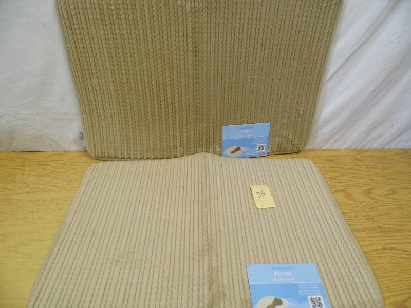 lot 25 image: Lot of 2 Memory Foam Bath Mats