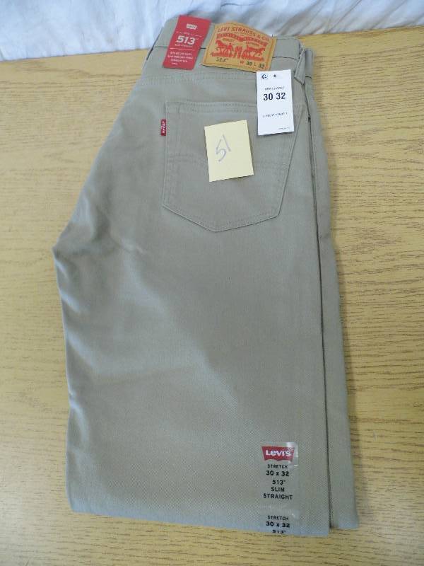 lot 51 image: Levis 513