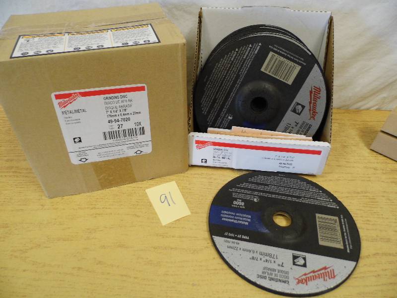 lot 91 image: Lot of 10 Milwaukee Grinding Discs