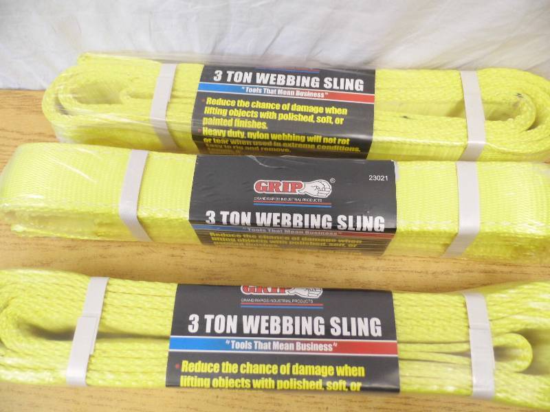 lot 103 image: Lot of 3 - 3 Ton Webbing Sling