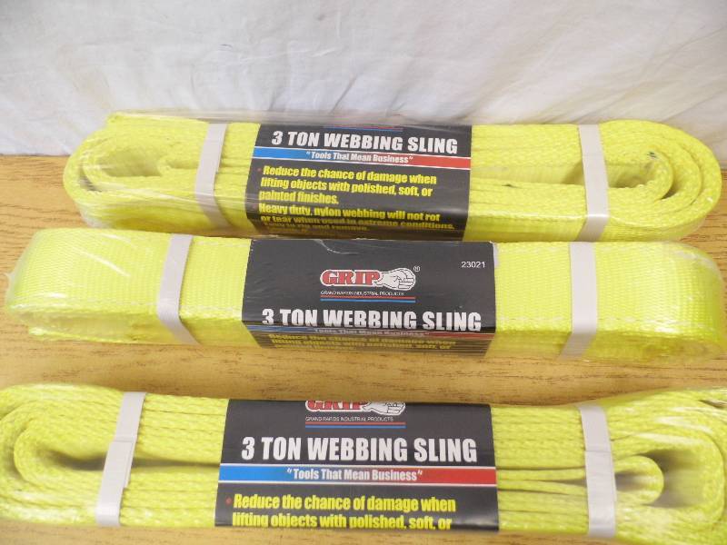 lot 104 image: Lot of 3 - 3 Ton Webbing Sling