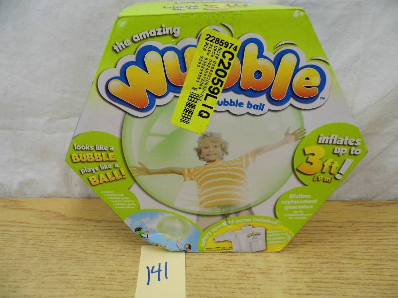 lot 141 image: Wubble Bubble Ball