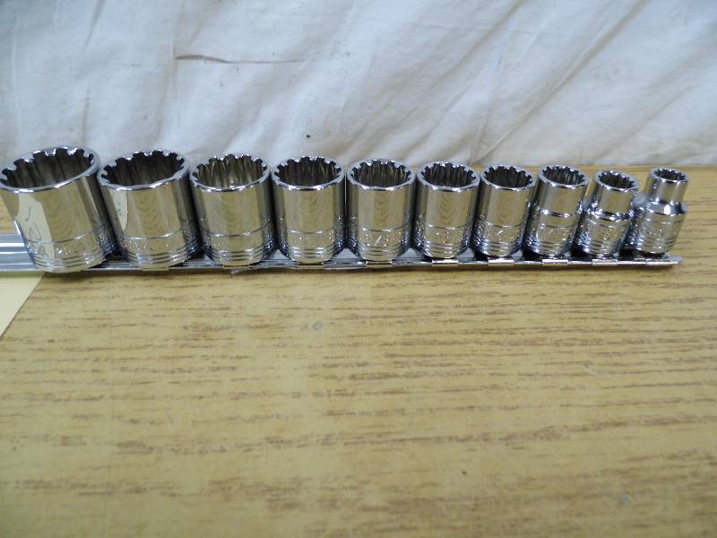 lot 158 image: Socket Set